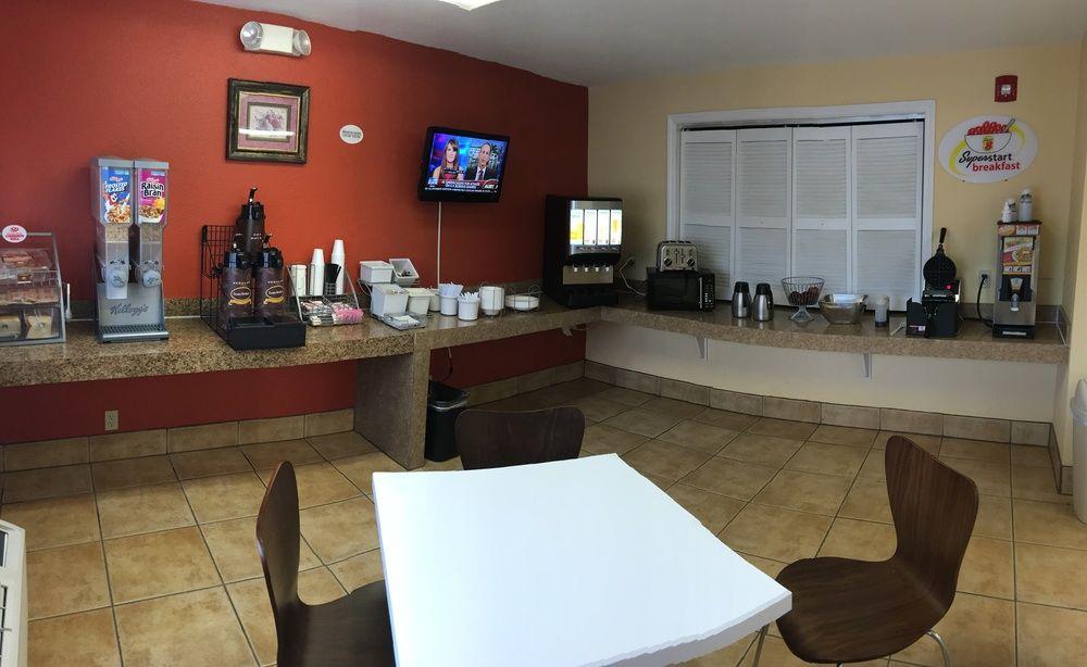 موتيل Prairieville سوبر 8 باي ويندام باتون روج/آي-10 المظهر الخارجي الصورة