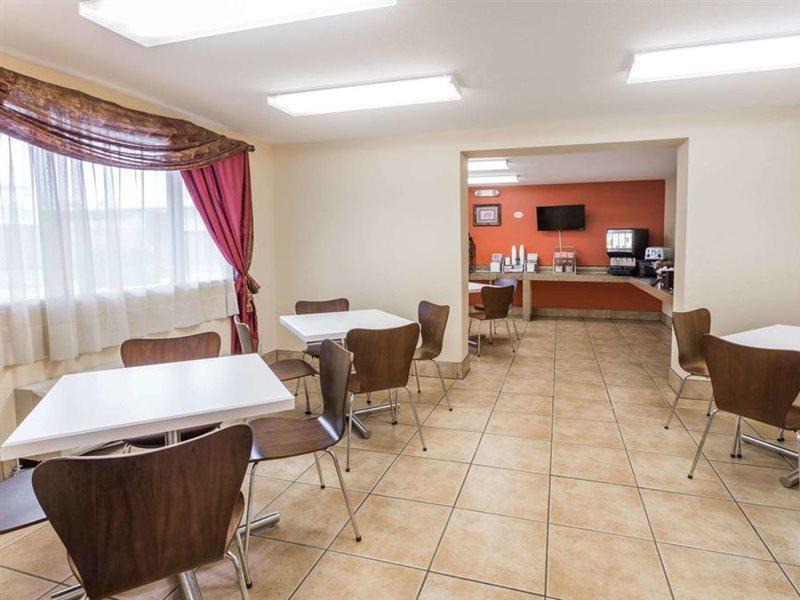 موتيل Prairieville سوبر 8 باي ويندام باتون روج/آي-10 المظهر الخارجي الصورة
